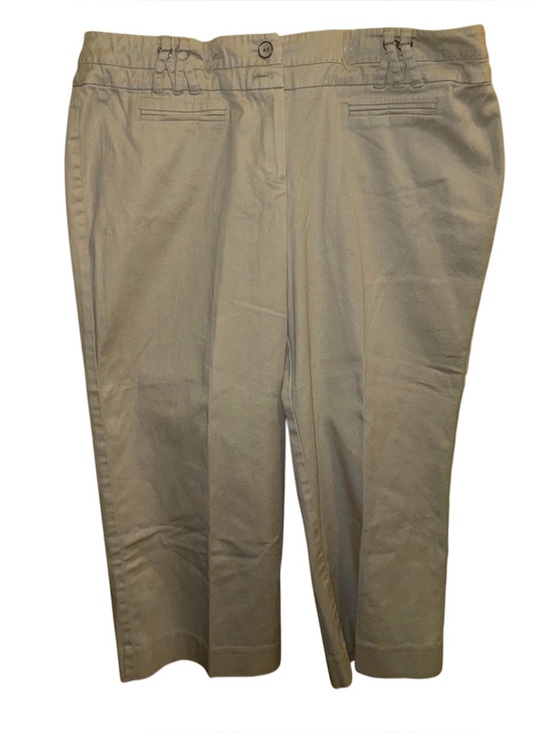 new directions Pants - New Directions EUC Khaki Capris